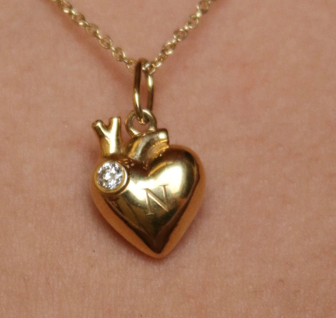 Dije personalizado inicial, piedra de nacimiento