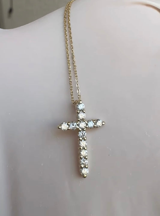 Cruz con diamantes 17.8x11.5mm
