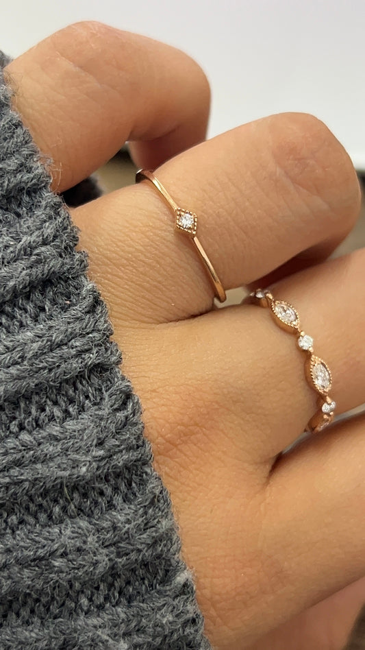 Anillo solitario milgrain oro rosa